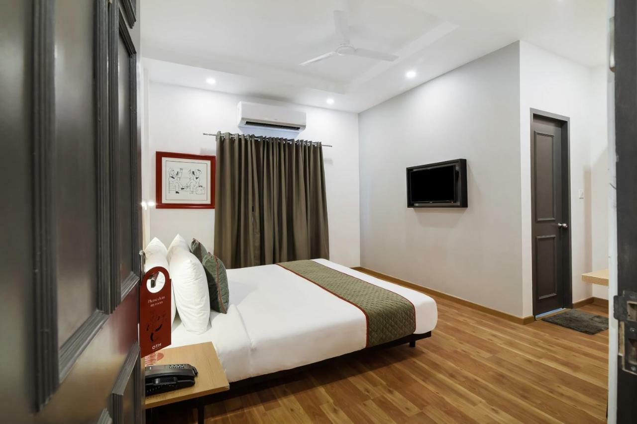 Hotel Oyo Townhouse 091 Nungambakkam Chennai Exterior foto