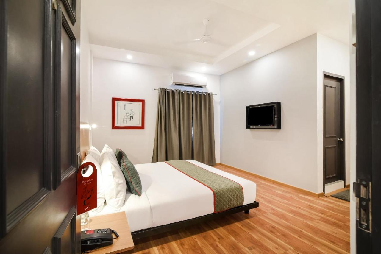 Hotel Oyo Townhouse 091 Nungambakkam Chennai Exterior foto